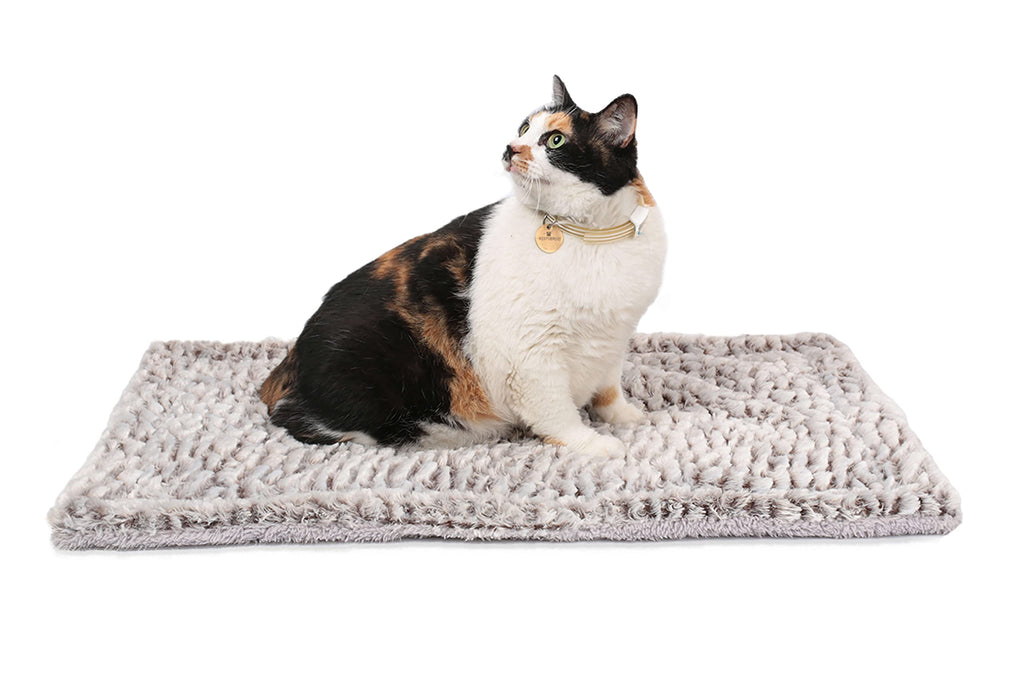 Self Warming Cat Bed O3470