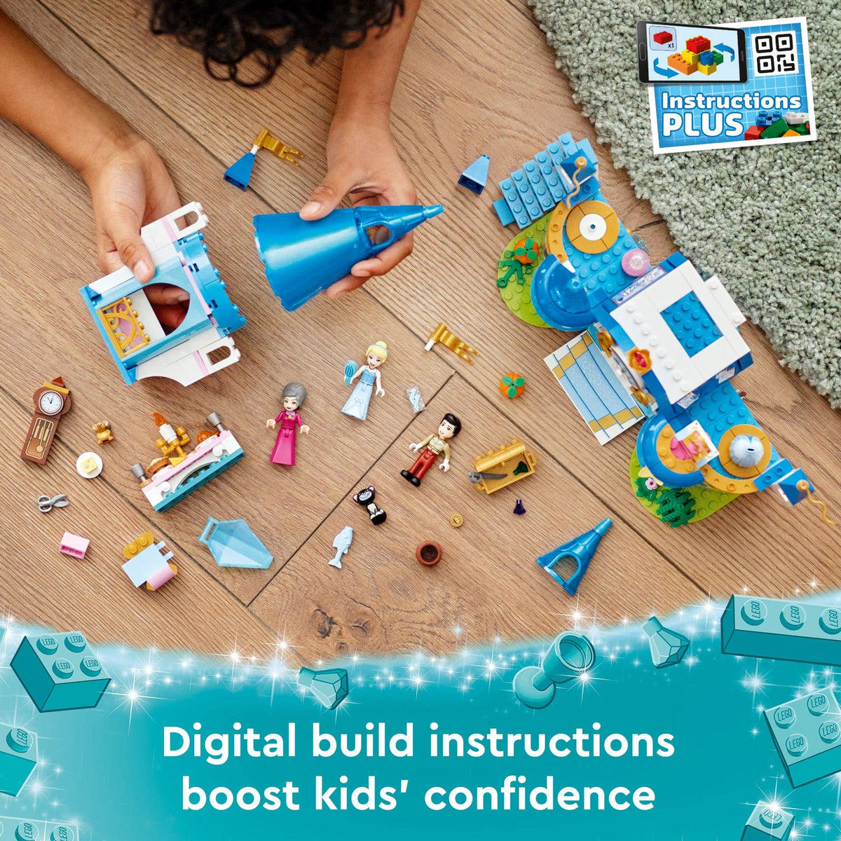 Buildable Castle Toy with 3 Mini Dolls D467544